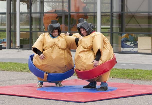 location de jeux sportifs gonflables - Costumes de sumo gonflables