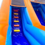 location de jeux aquatiques gonflables - LE TOBOGGAN VENTRIGLISSE OCEAN