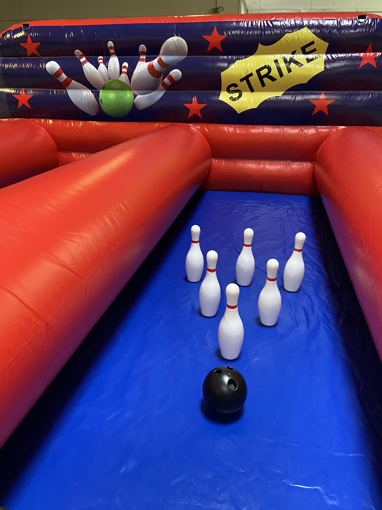 location de stand kermesse - Le bowling gonflable