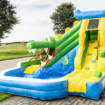 location de jeux aquatiques gonflables - Le Splashy Crocodile